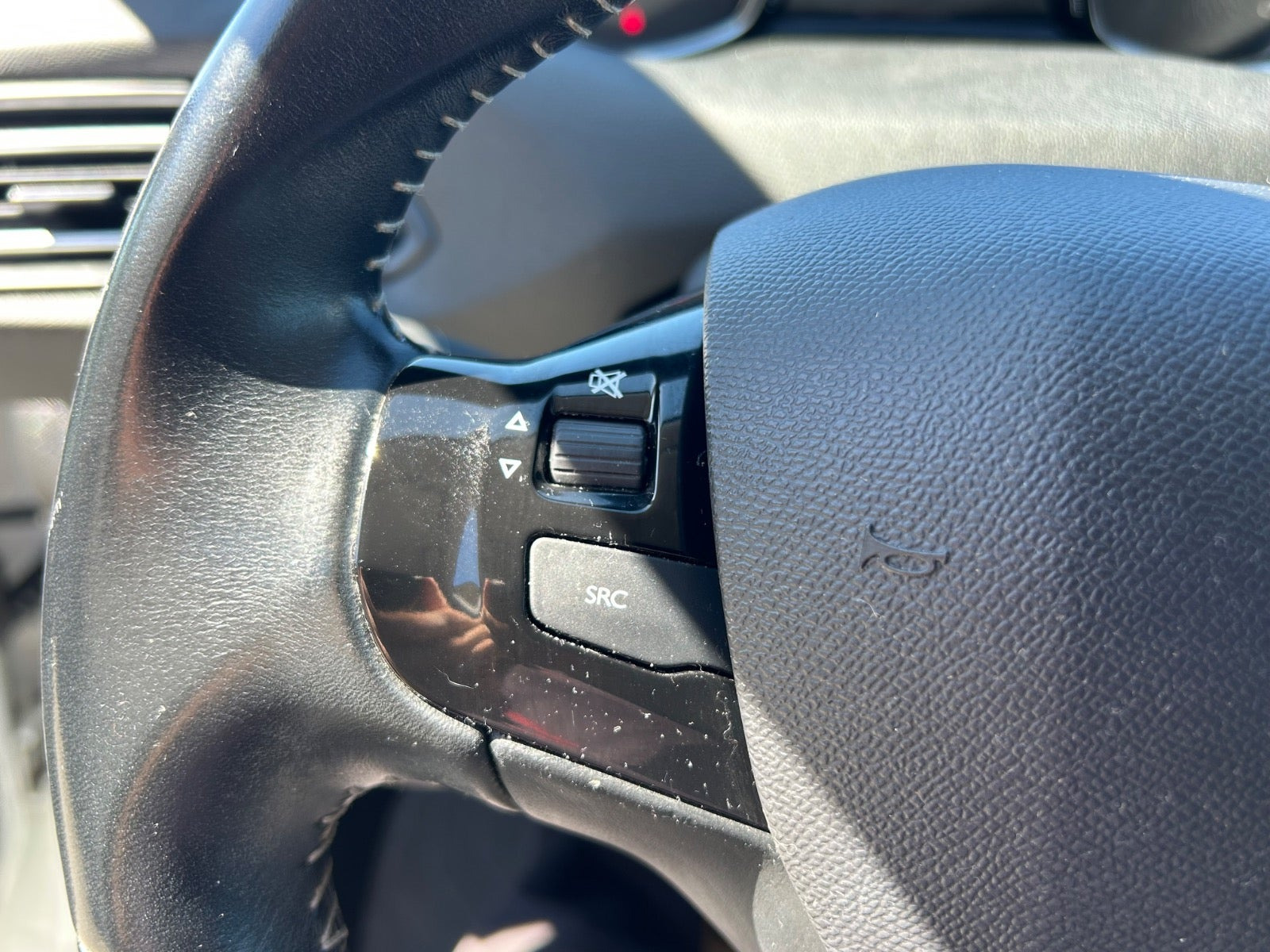 Hvid Peugeot 308 fra 2019