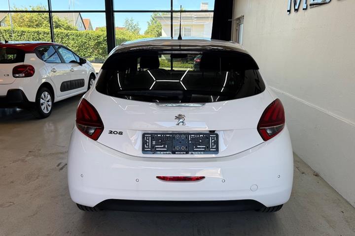 Hvid Peugeot 208 fra 2019