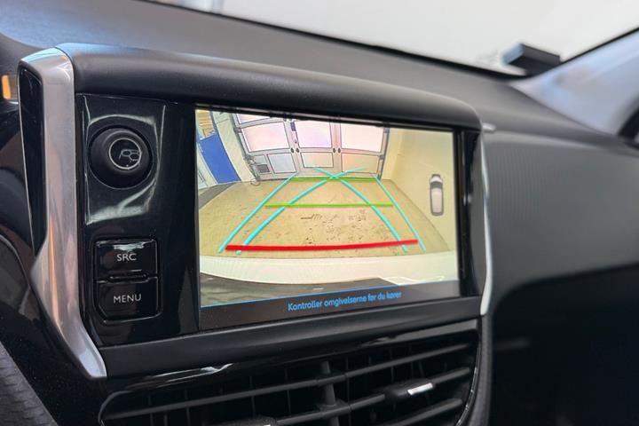 Hvid Peugeot 208 fra 2019