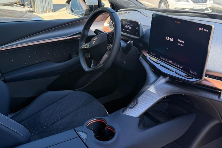 undefined Cupra Tavascan fra 2024