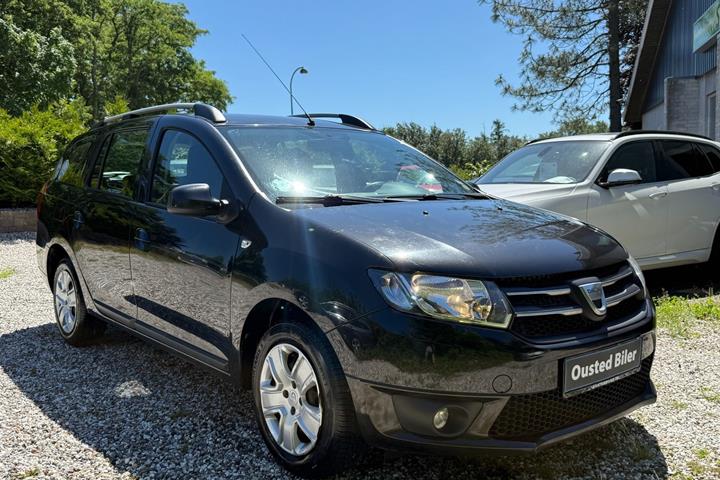 undefined Dacia Logan fra 2014 set udefra