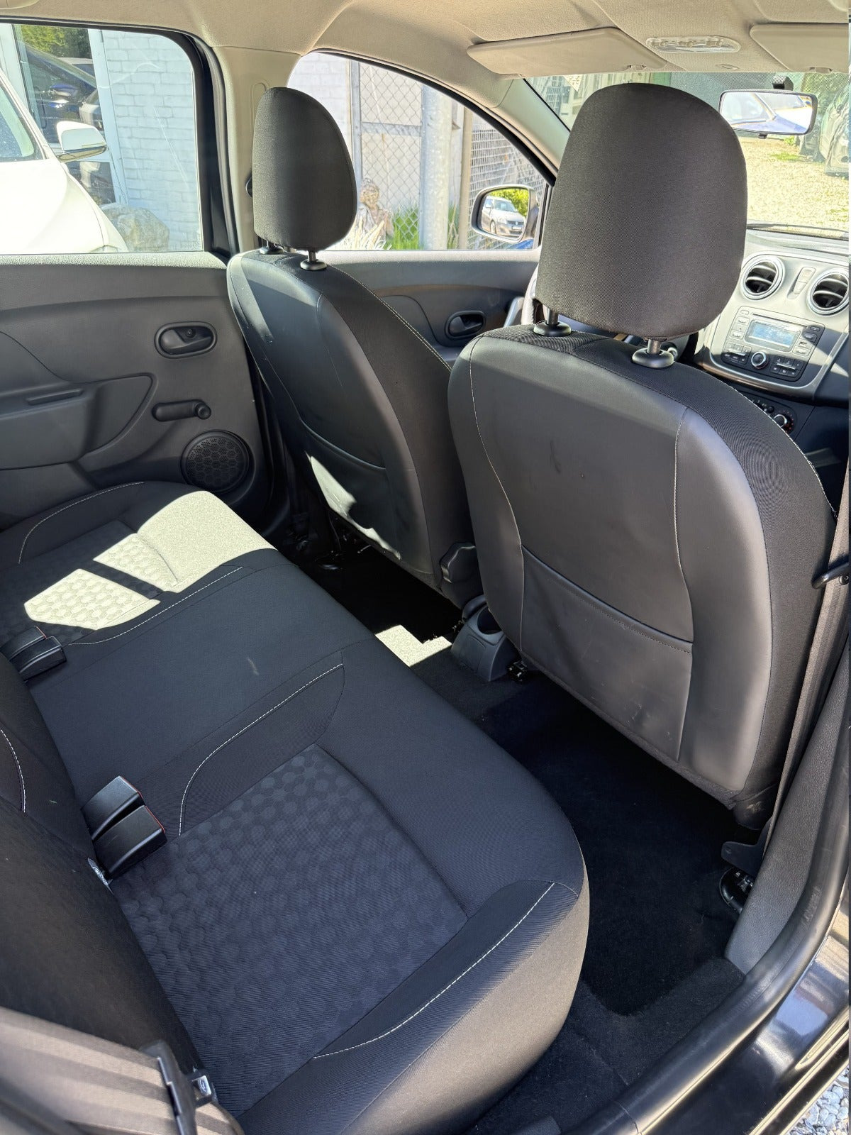 undefined Dacia Logan fra 2014