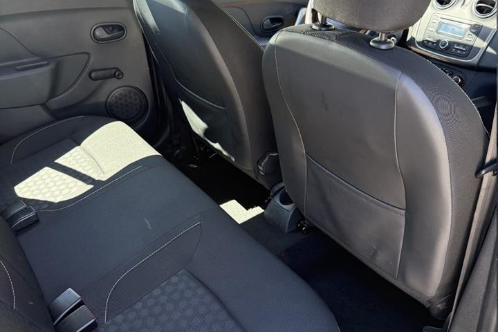 undefined Dacia Logan fra 2014