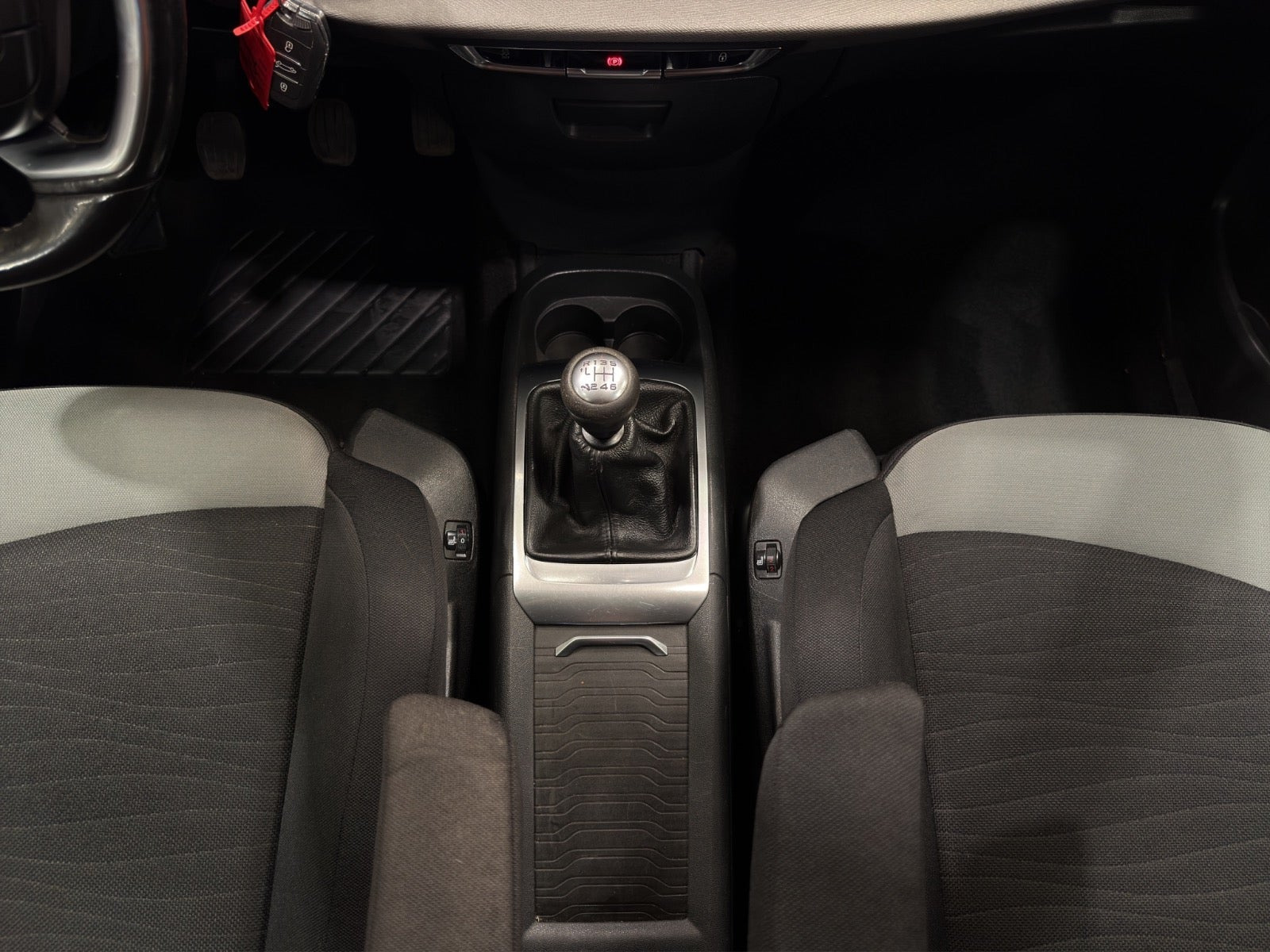 Rød Citroën C4 Picasso fra 2013
