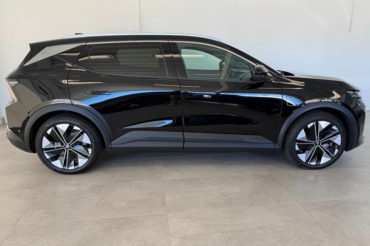 Sort Renault Scenic E-Tech fra 2025
