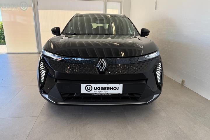 Sort Renault Scenic E-Tech fra 2025