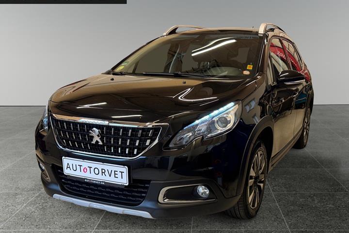 Sort Peugeot 2008 fra 2018 set udefra