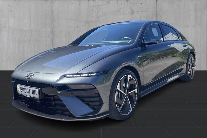 Grå Hyundai Ioniq 6 fra 2026