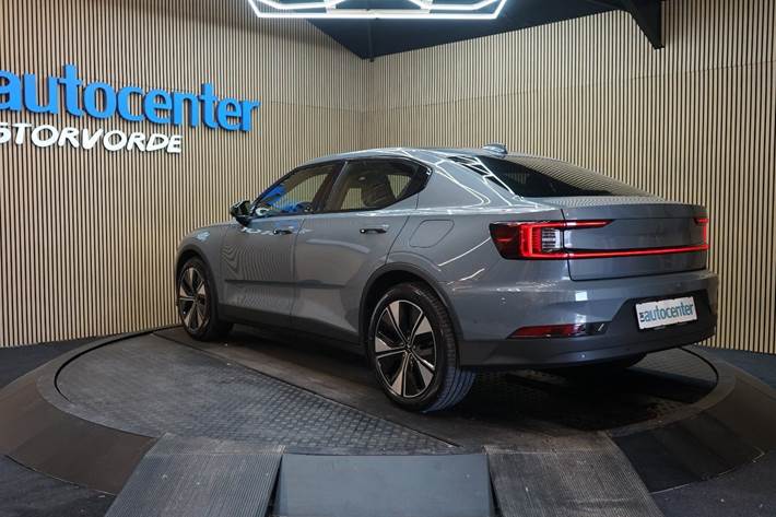 Grå Polestar 2 fra 2023