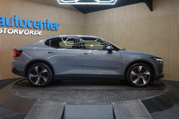Grå Polestar 2 fra 2023