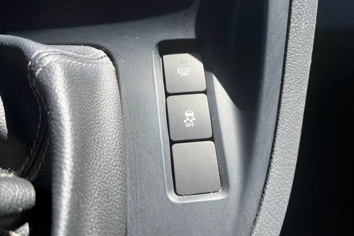 Beige Mercedes Citan 111 fra 2019 set indefra