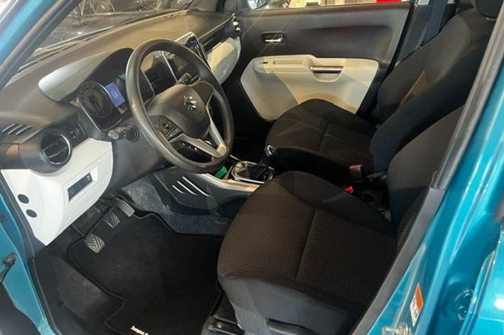 Blå Suzuki Ignis fra 2019