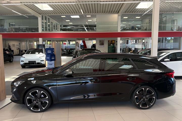 Sort Seat Leon fra 2021