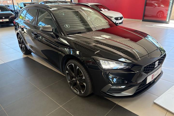 Sort Seat Leon fra 2021