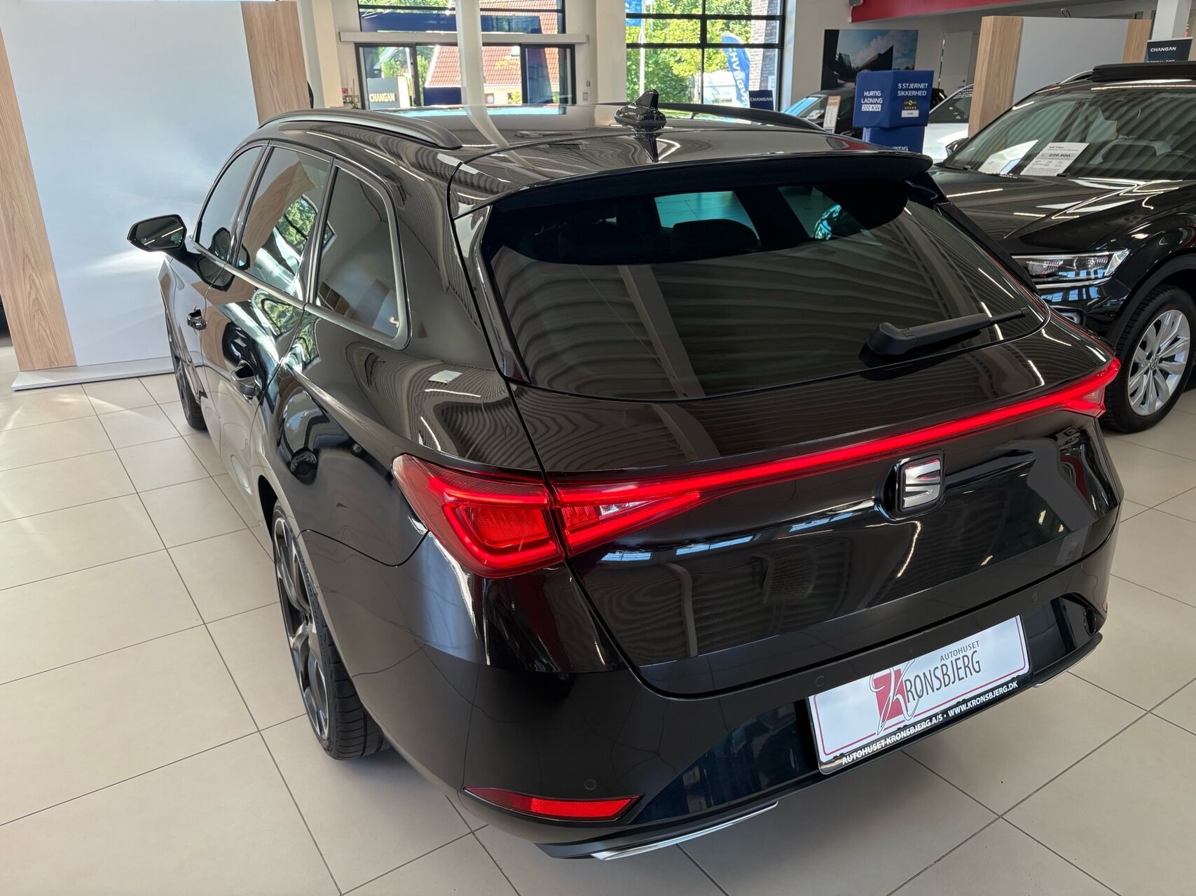 Sort Seat Leon fra 2021