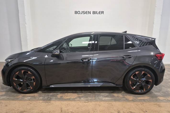 Grå Cupra Born fra 2024