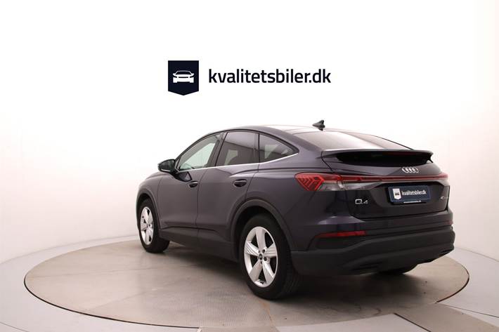 Lilla Audi Q4 fra 2023