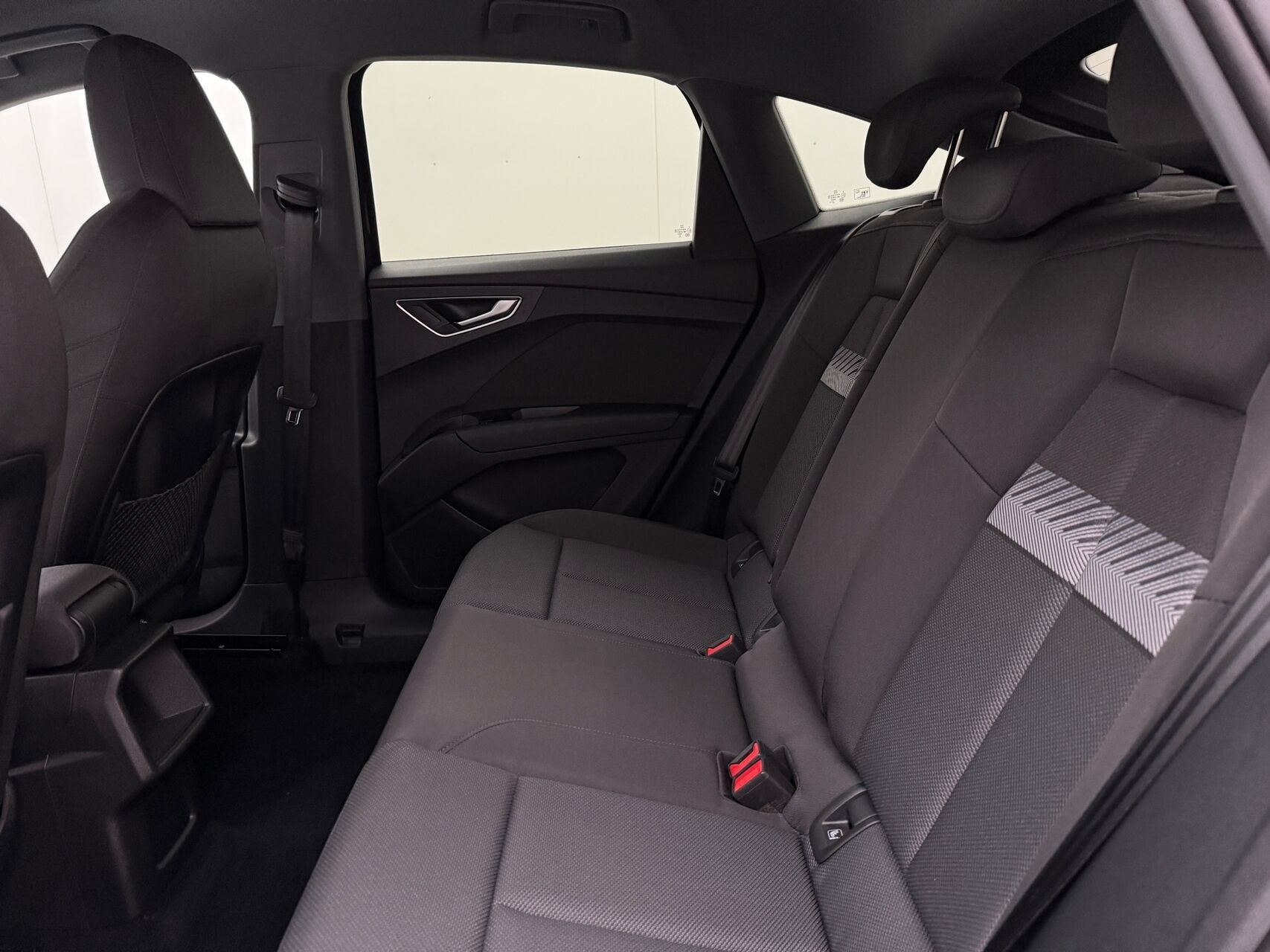 Lilla Audi Q4 fra 2023