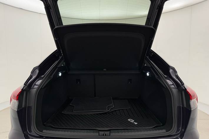Lilla Audi Q4 fra 2023