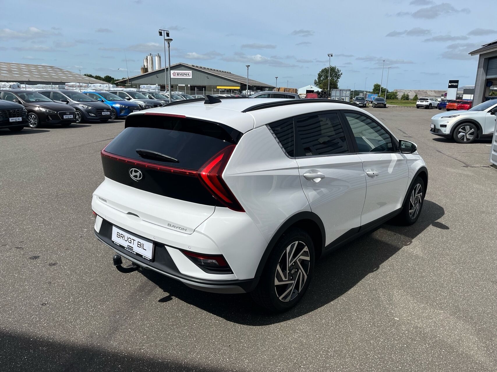 Hvid Hyundai Bayon fra 2025