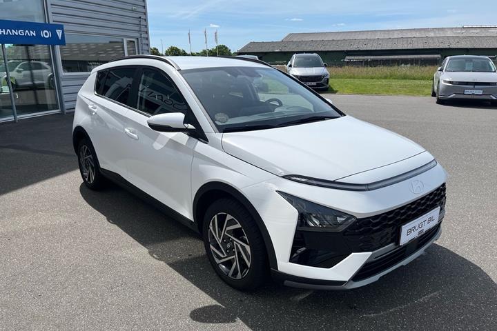 Hvid Hyundai Bayon fra 2025