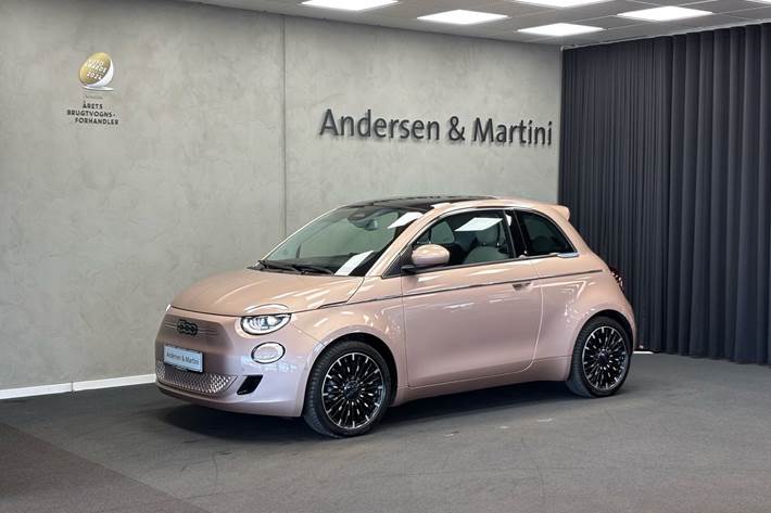 Pink Fiat 500e fra 2023