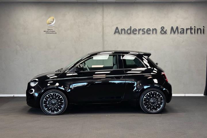 Sort Fiat 500e fra 2023
