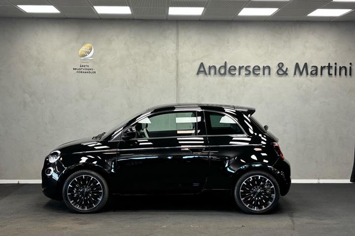 Sort Fiat 500e fra 2023