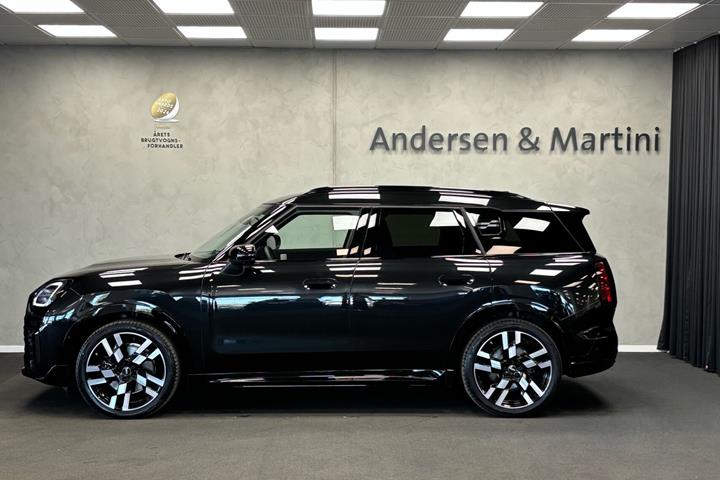Sort Mini Countryman fra 2025