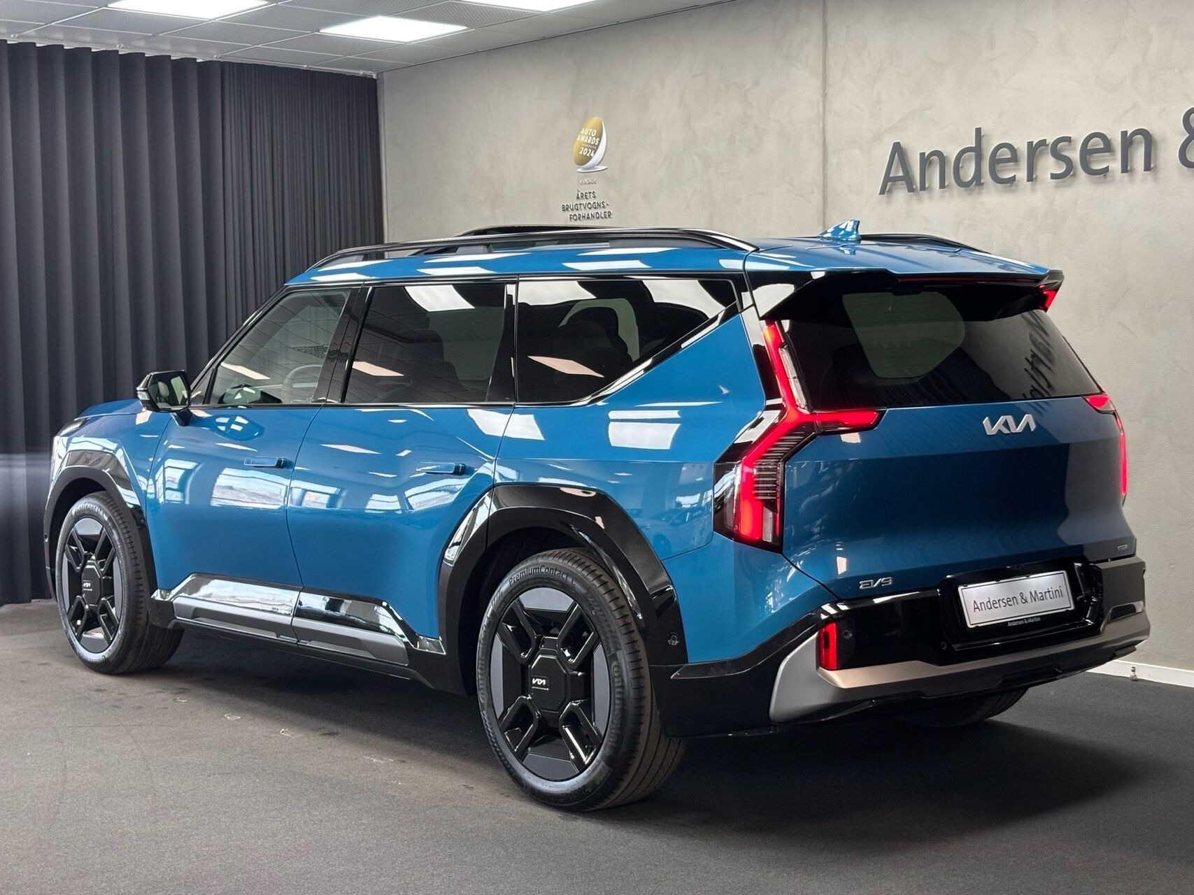 Blå Kia EV9 fra 2026