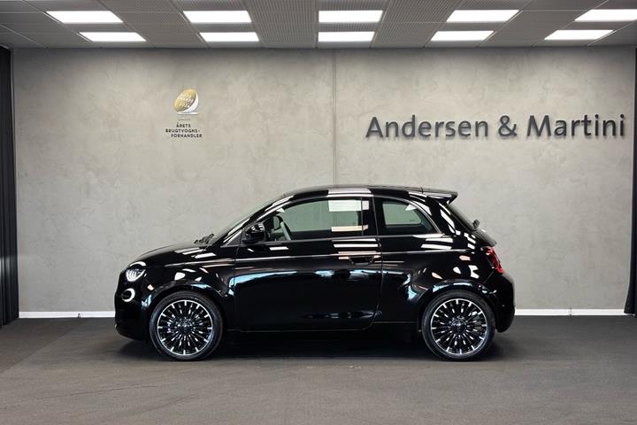 Sort Fiat 500e fra 2023