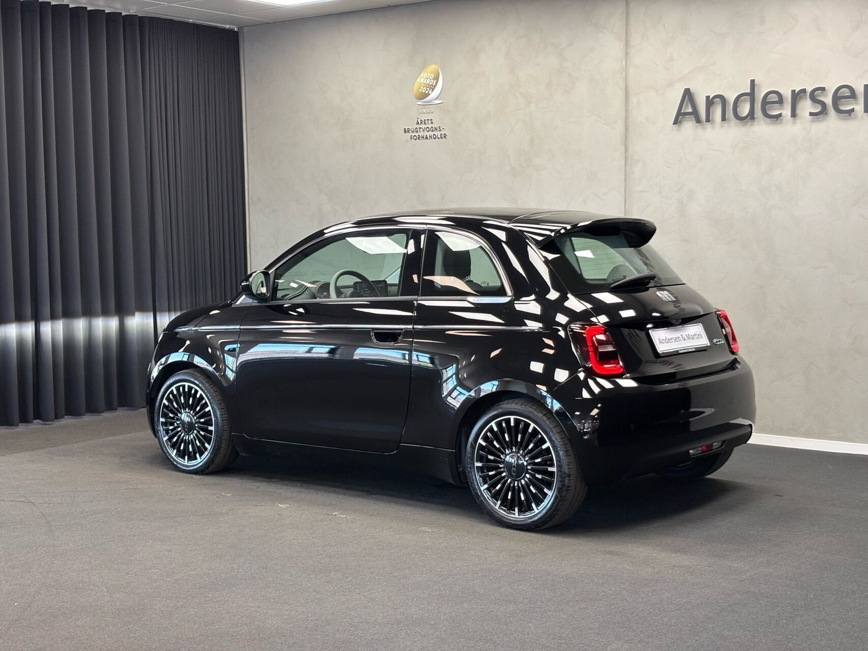 Sort Fiat 500e fra 2023