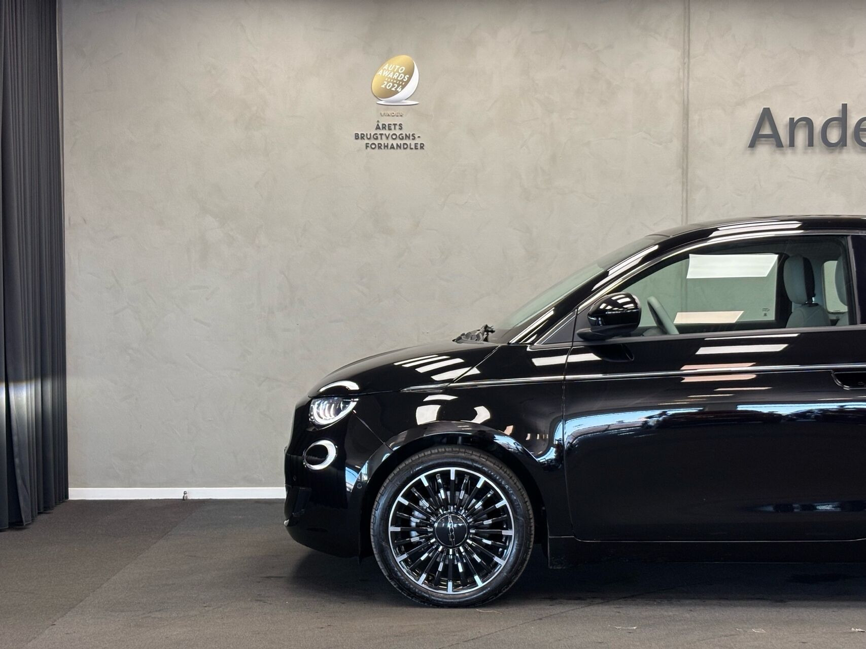 Sort Fiat 500e fra 2023