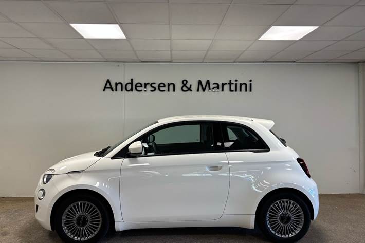 Gul Fiat 500e fra 2023