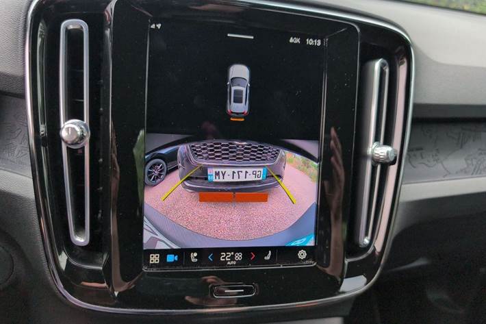Sort Volvo XC40 fra 2023