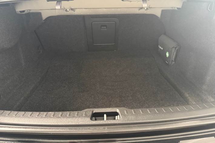 Sort Volvo S60 fra 2020