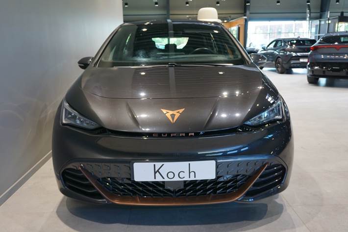 Grå Cupra Born fra 2024