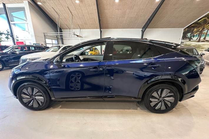 Blå Nissan Ariya fra 2024