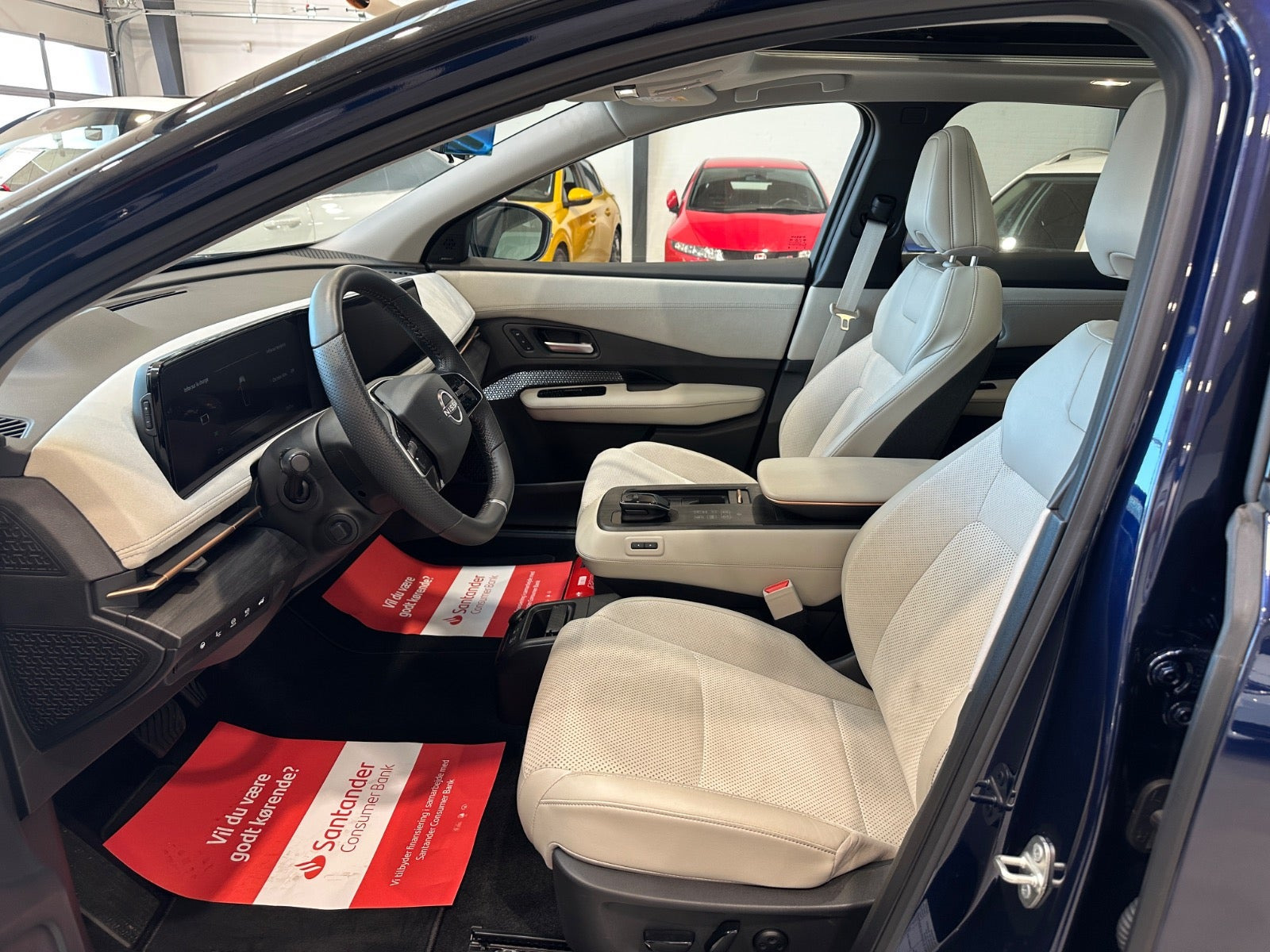 Blå Nissan Ariya fra 2024