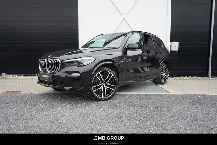 Sort BMW X5 fra 2021