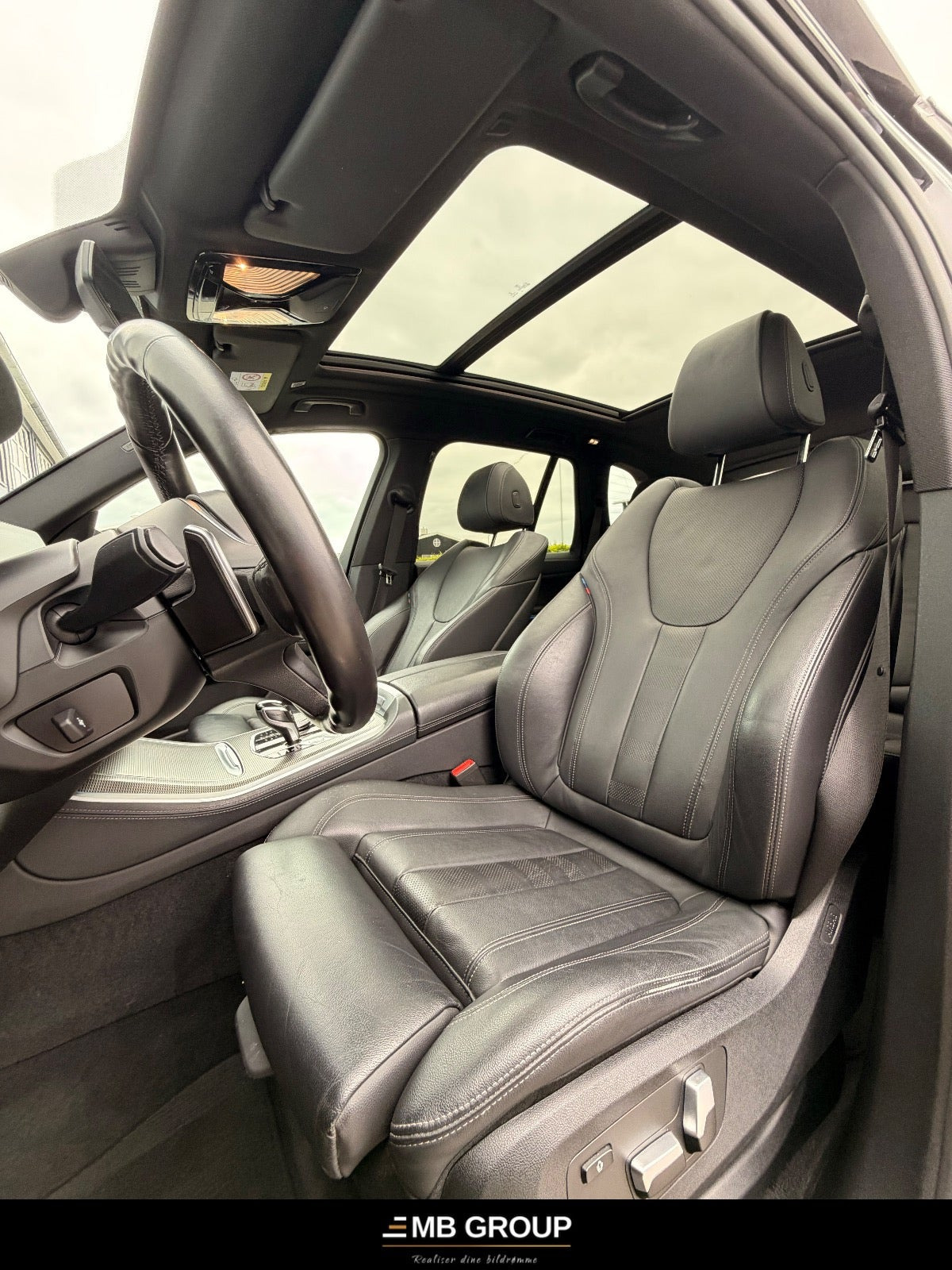 Sort BMW X5 fra 2021