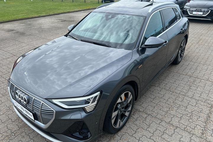 undefined Audi e-tron fra 2023