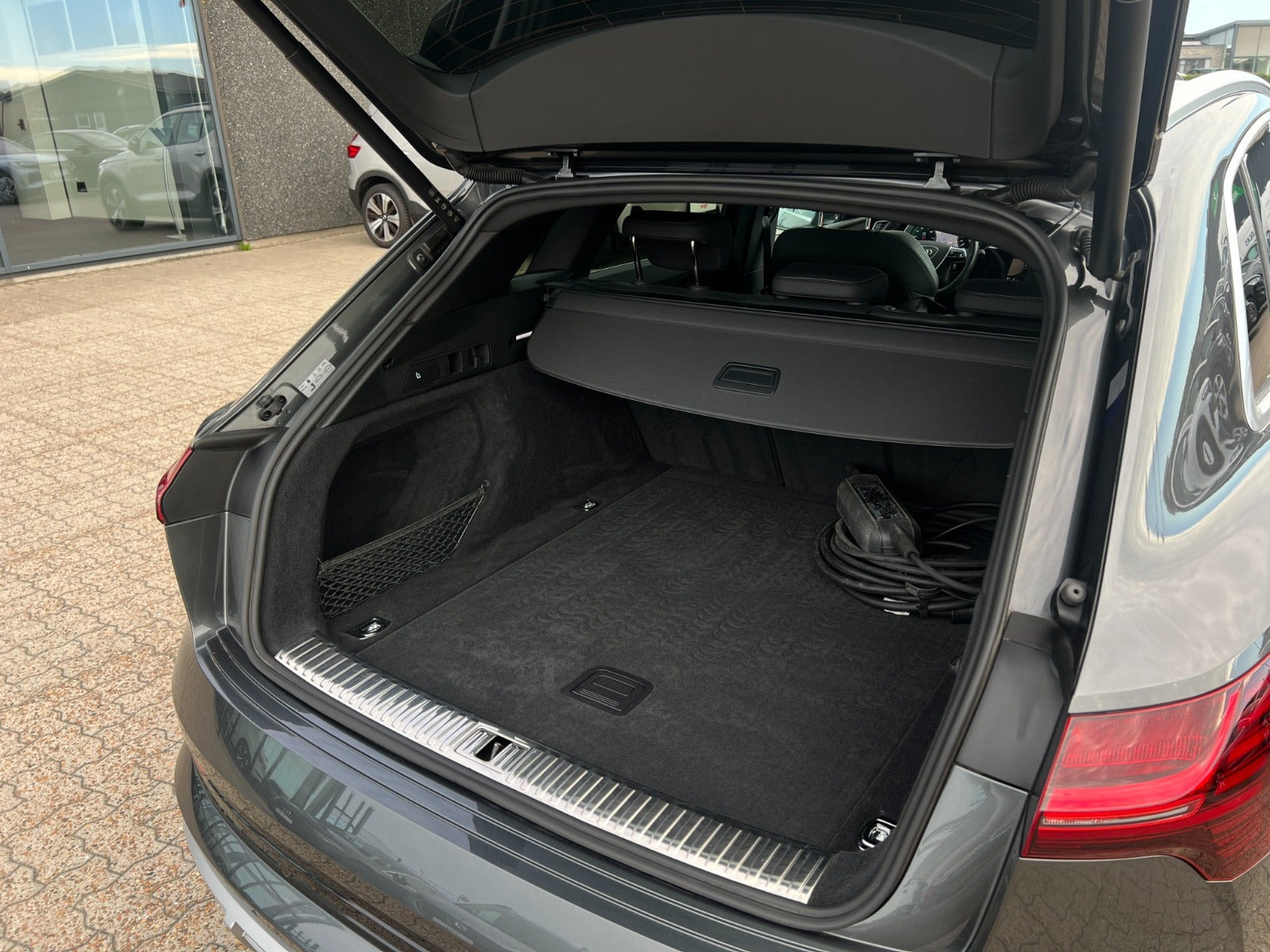 undefined Audi e-tron fra 2023