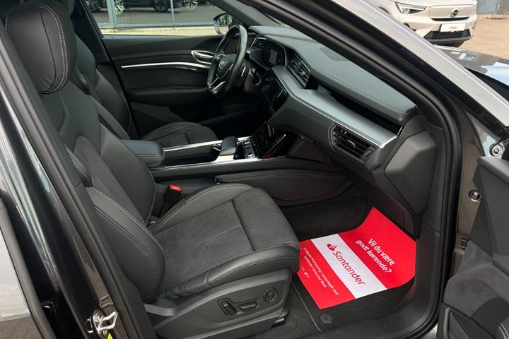 undefined Audi e-tron fra 2023