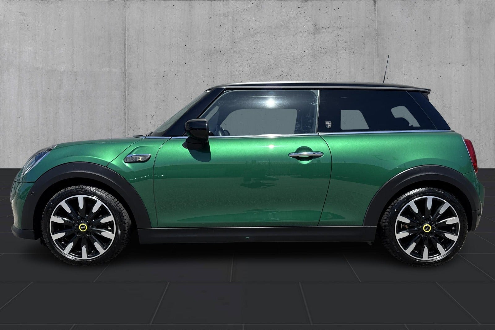 Grøn Mini Cooper SE fra 2022