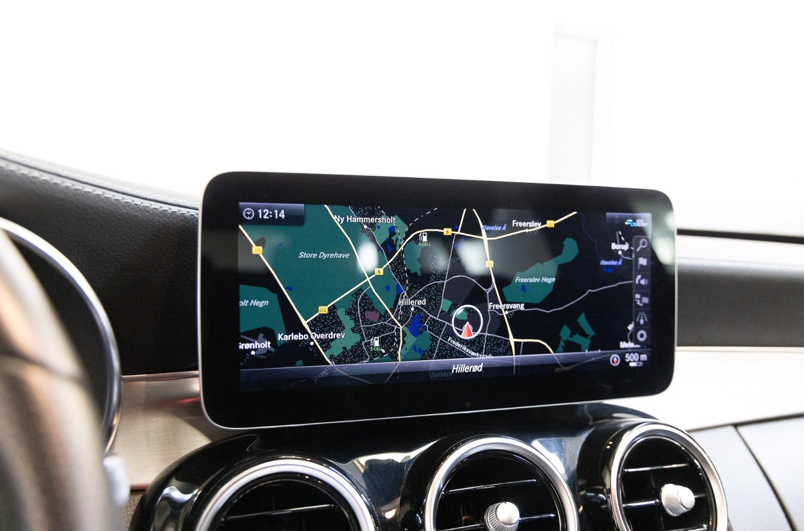 Sort Mercedes C300 e fra 2021