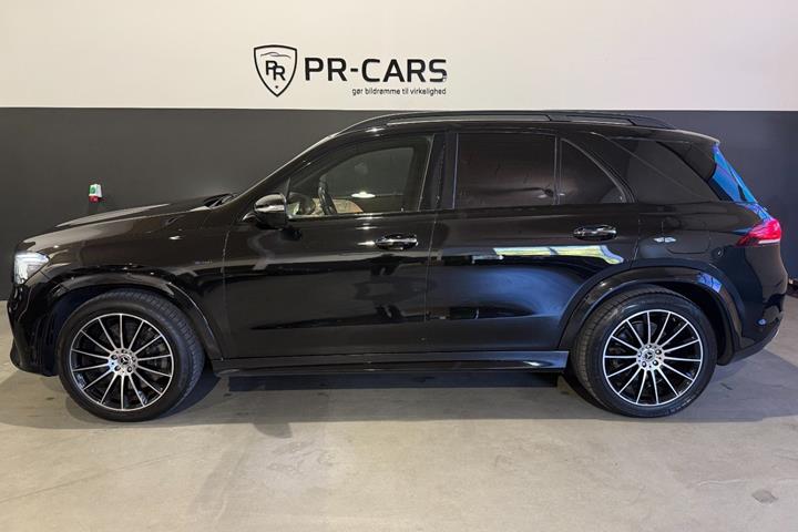 Sort Mercedes GLE350 de fra 2021