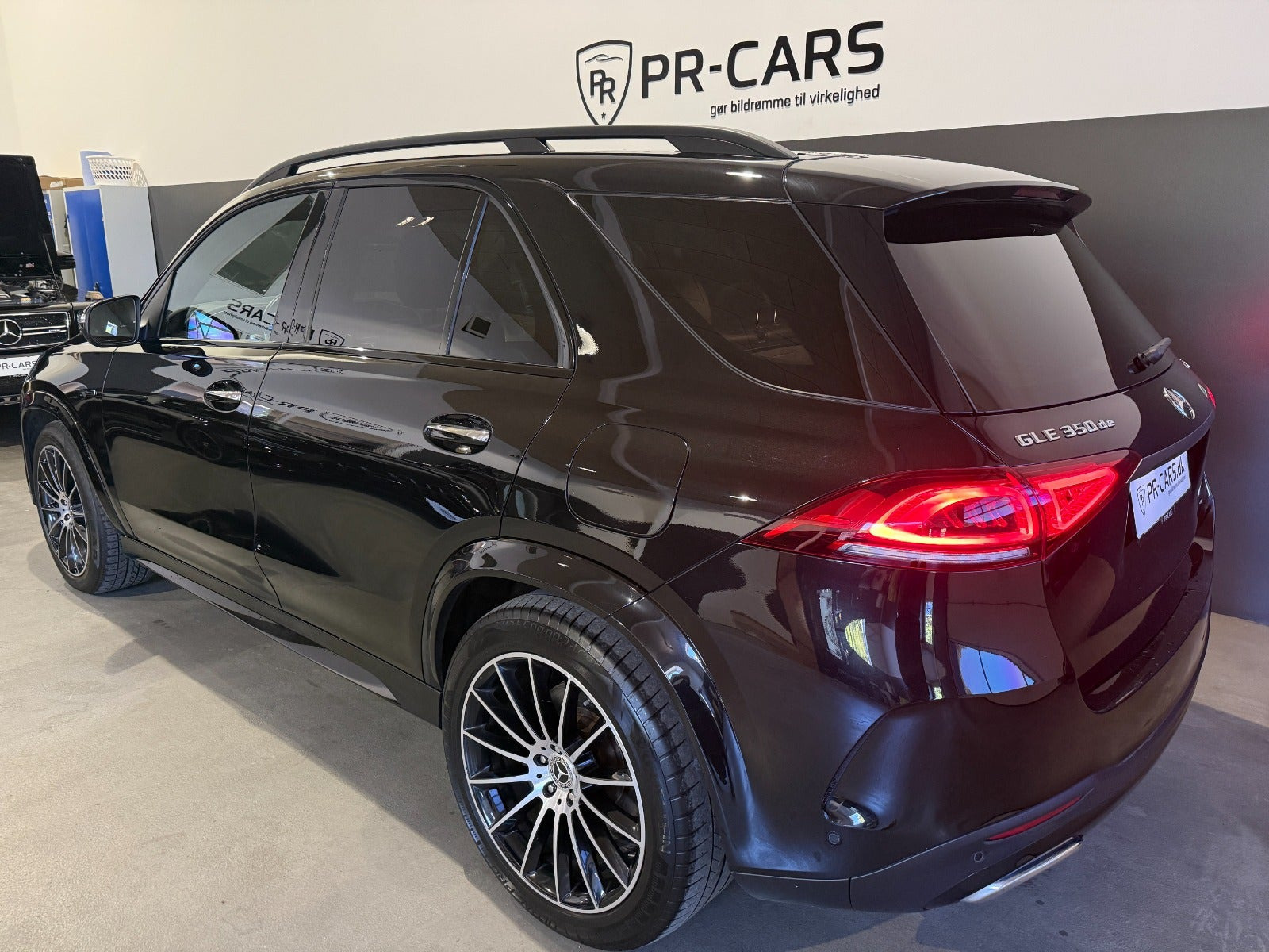 Sort Mercedes GLE350 de fra 2021