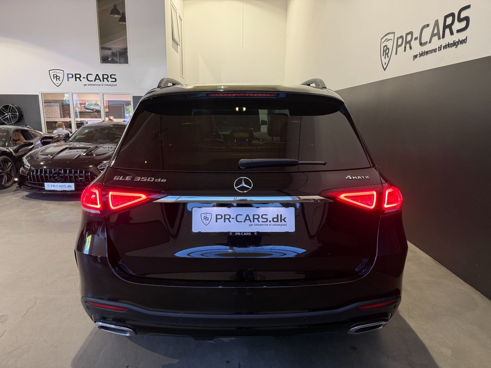 Sort Mercedes GLE350 de fra 2021