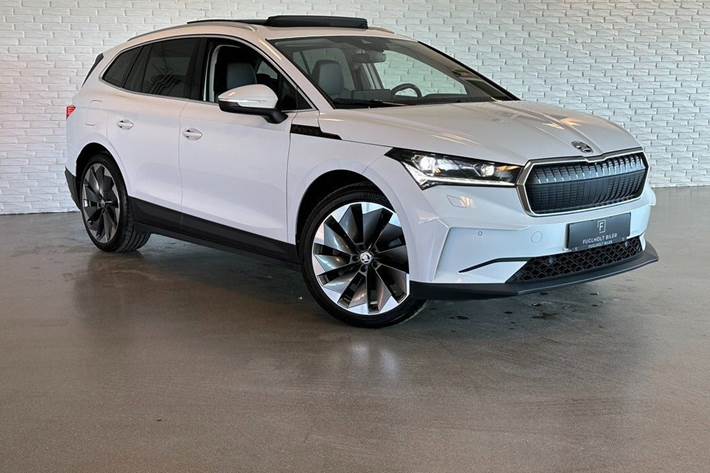 Hvid Skoda Enyaq fra 2021